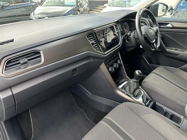 Used Volkswagen T-Roc 2018 for sale - 76035010: Photo 13