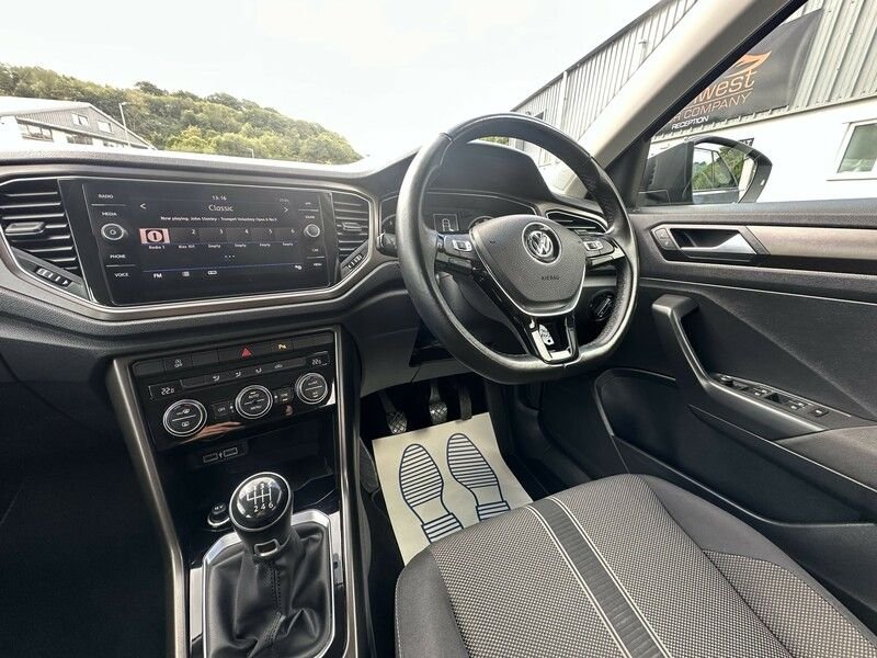 Used Volkswagen T-Roc 2018 for sale - 76035010: Photo 20