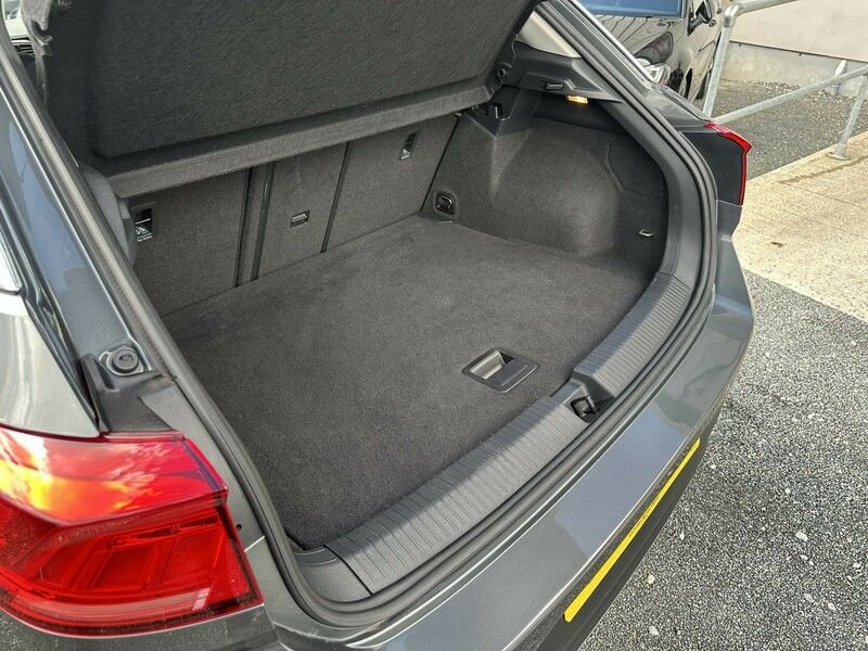 Used Volkswagen T-Roc 2018 for sale - 76035010: Photo 34