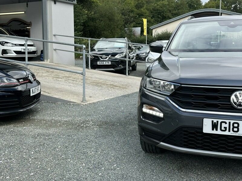 Used Volkswagen T-Roc 2018 for sale - 76035010: Photo 41