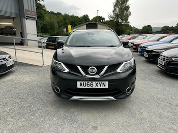 Used Nissan Qashqai 2016 for sale - 75336593: Photo