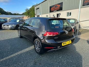 Used Volkswagen Golf 2017 for sale - 75961523: Photo