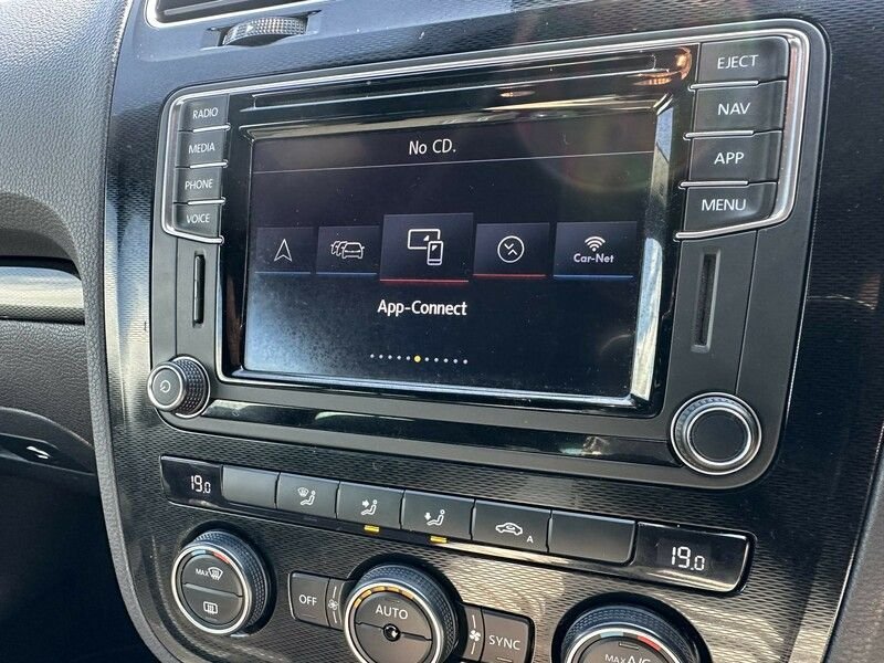 Used Volkswagen Scirocco 2018 for sale - 76035005: Photo 28