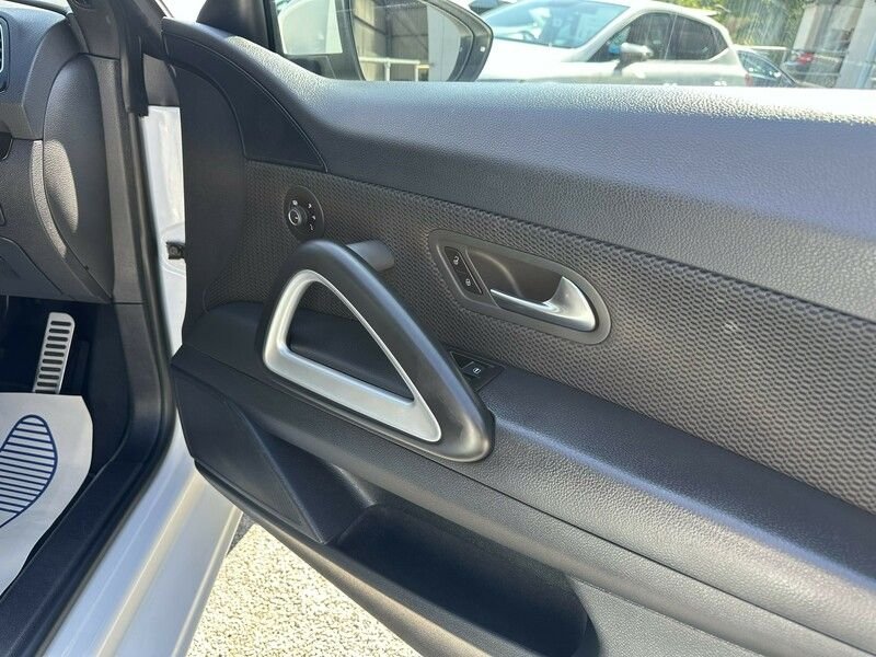 Used Volkswagen Scirocco 2018 for sale - 76035005: Photo 34