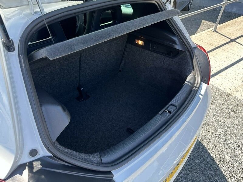 Used Volkswagen Scirocco 2018 for sale - 76035005: Photo 35