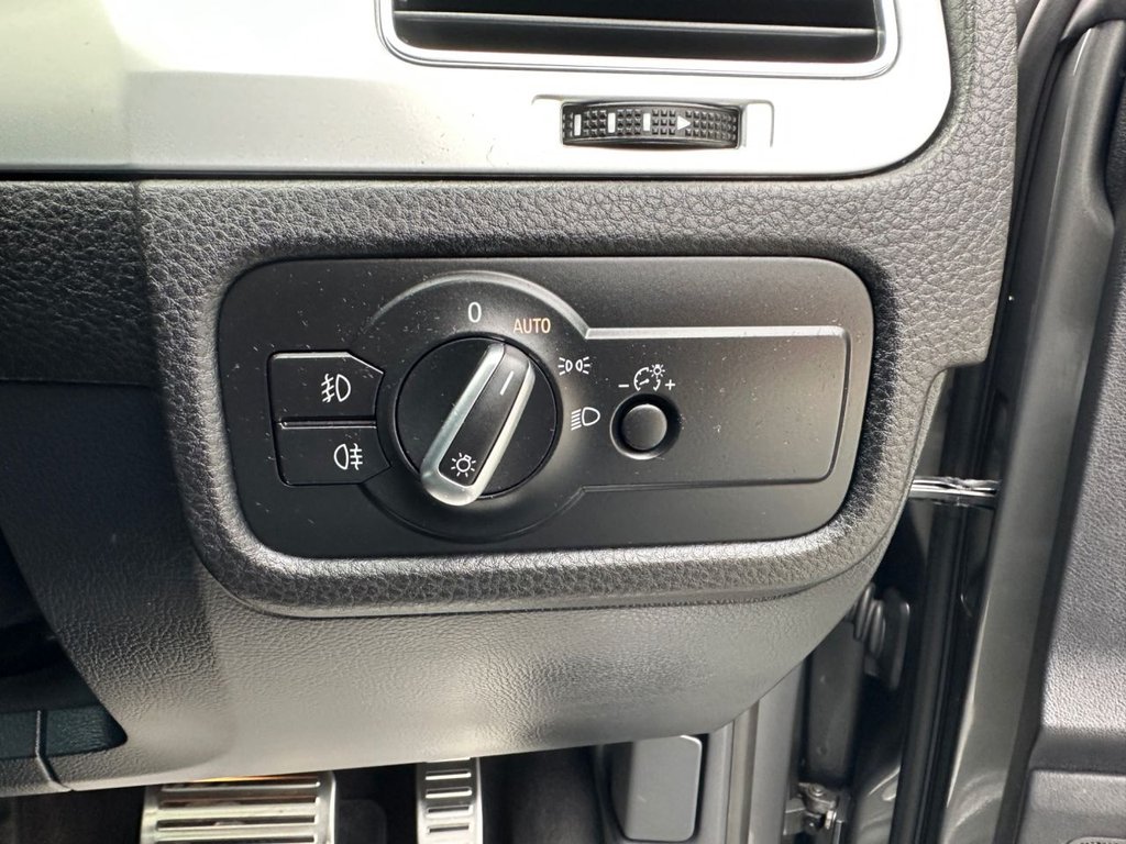 Used Volkswagen Touareg 2017 for sale - 76147907: Photo 35