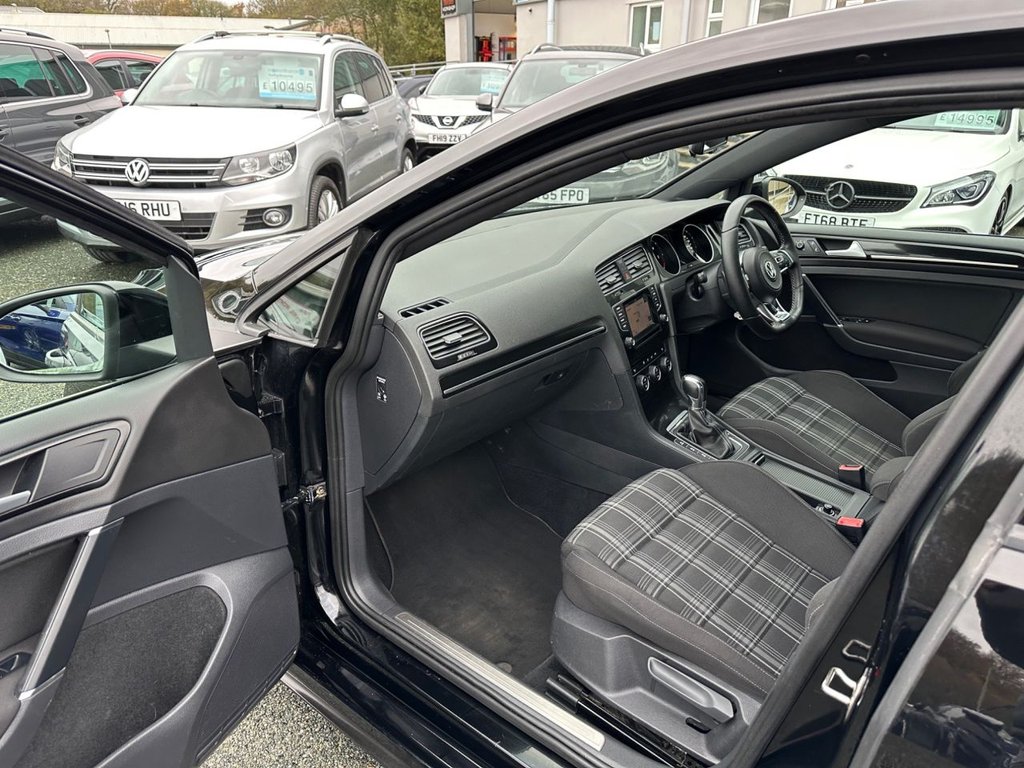 Used Volkswagen Golf 2014 for sale - 76291473: Photo 12