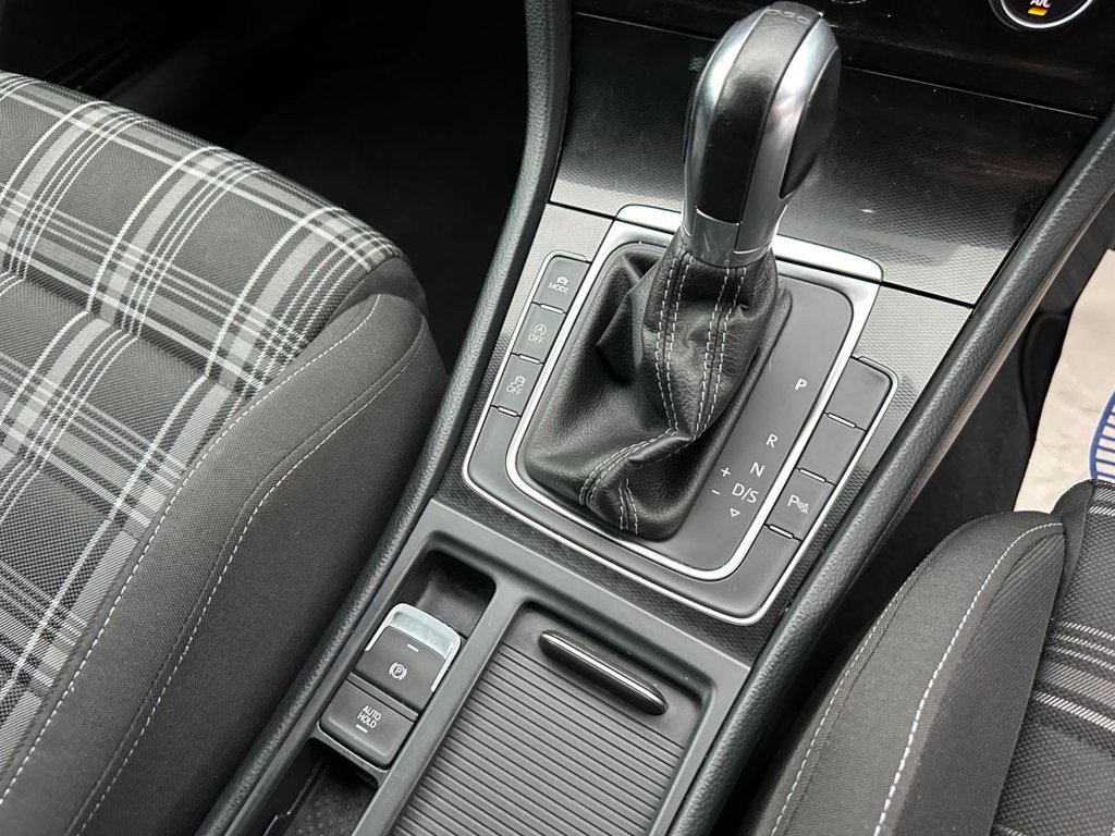 Used Volkswagen Golf 2014 for sale - 76291473: Photo 29