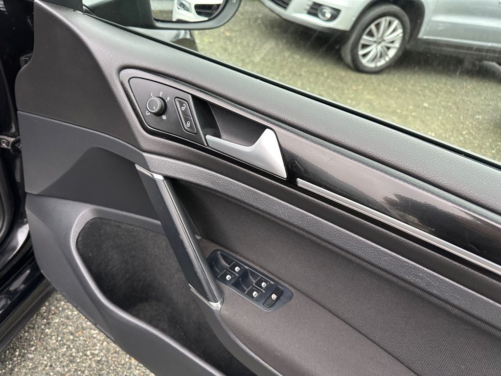 Used Volkswagen Golf 2014 for sale - 76291473: Photo 35