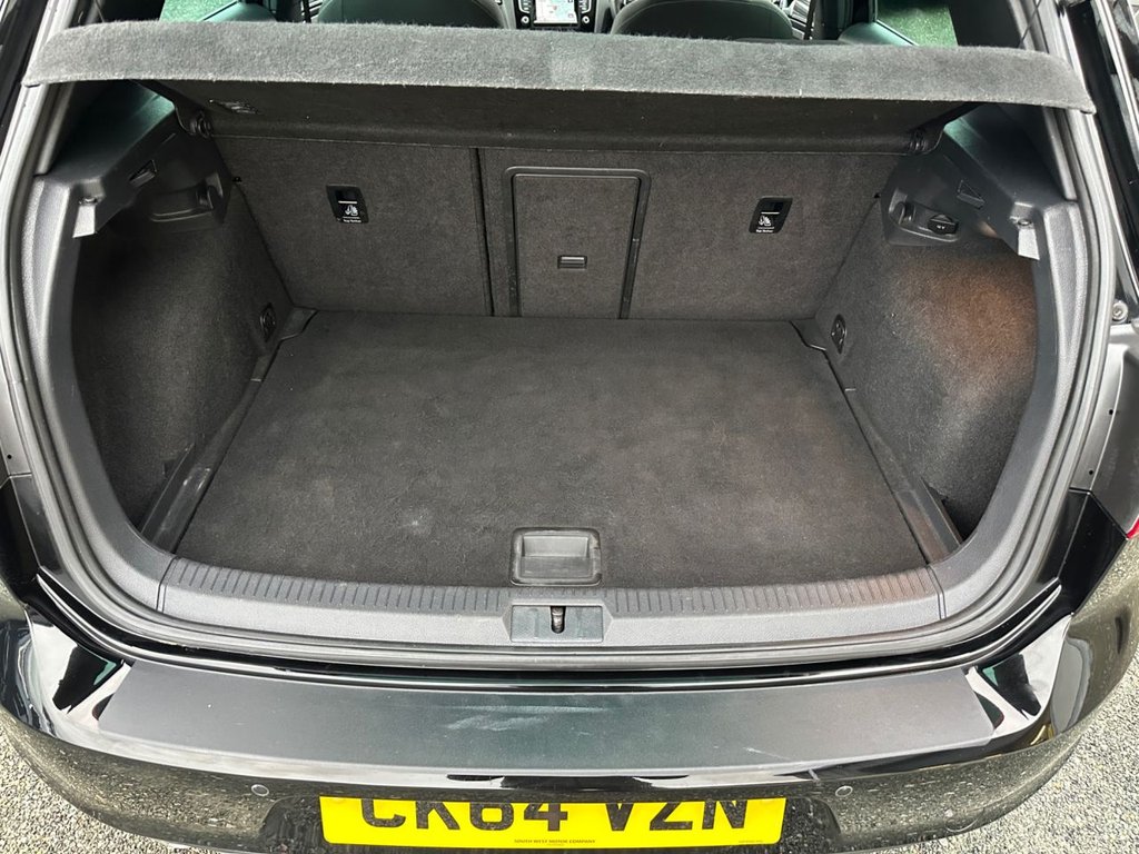 Used Volkswagen Golf 2014 for sale - 76291473: Photo 37