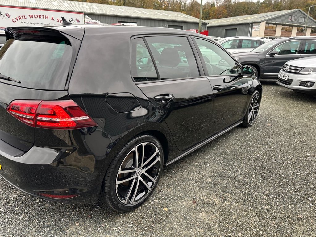 Used Volkswagen Golf 2014 for sale - 76291473: Photo 39