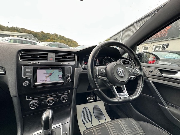 Used Volkswagen Golf 2014 for sale - 76291473: Photo 8