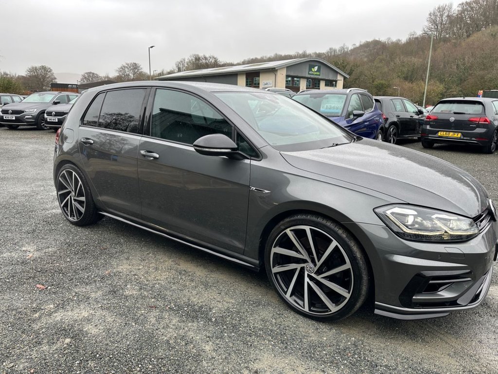 Used Volkswagen Golf 2020 for sale - 76536160: Photo 43