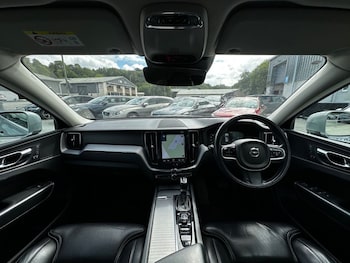 Used Volvo XC60 2018 for sale - 79438356: Photo
