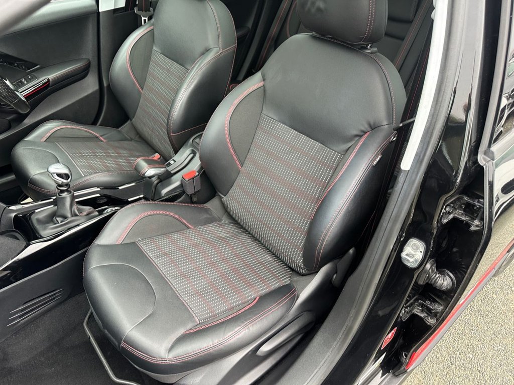 Used Peugeot 2008 2017 for sale - 77976409: Photo 14