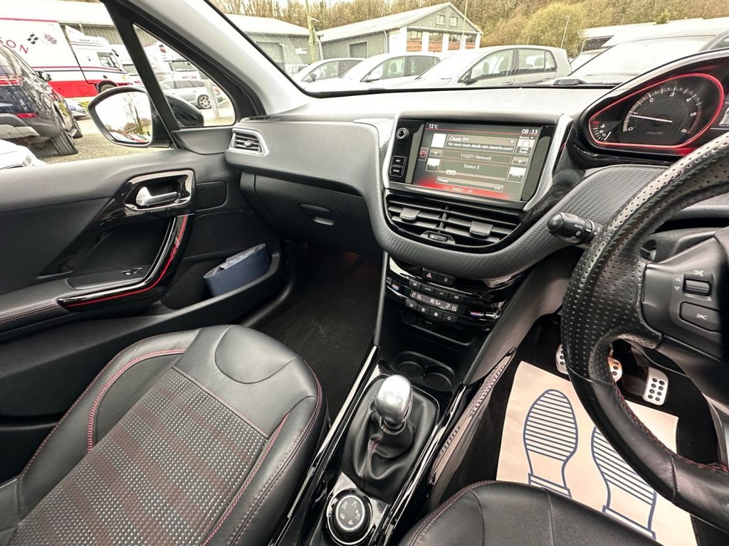 Used Peugeot 2008 2017 for sale - 77976409: Photo 21