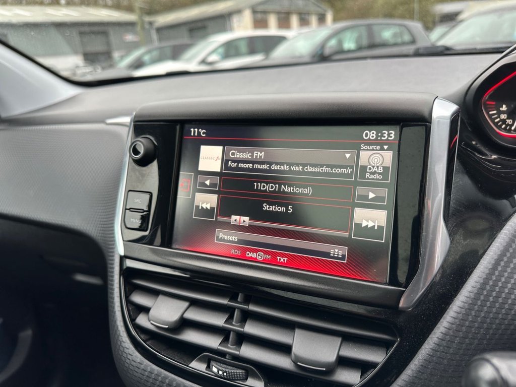 Used Peugeot 2008 2017 for sale - 77976409: Photo 23