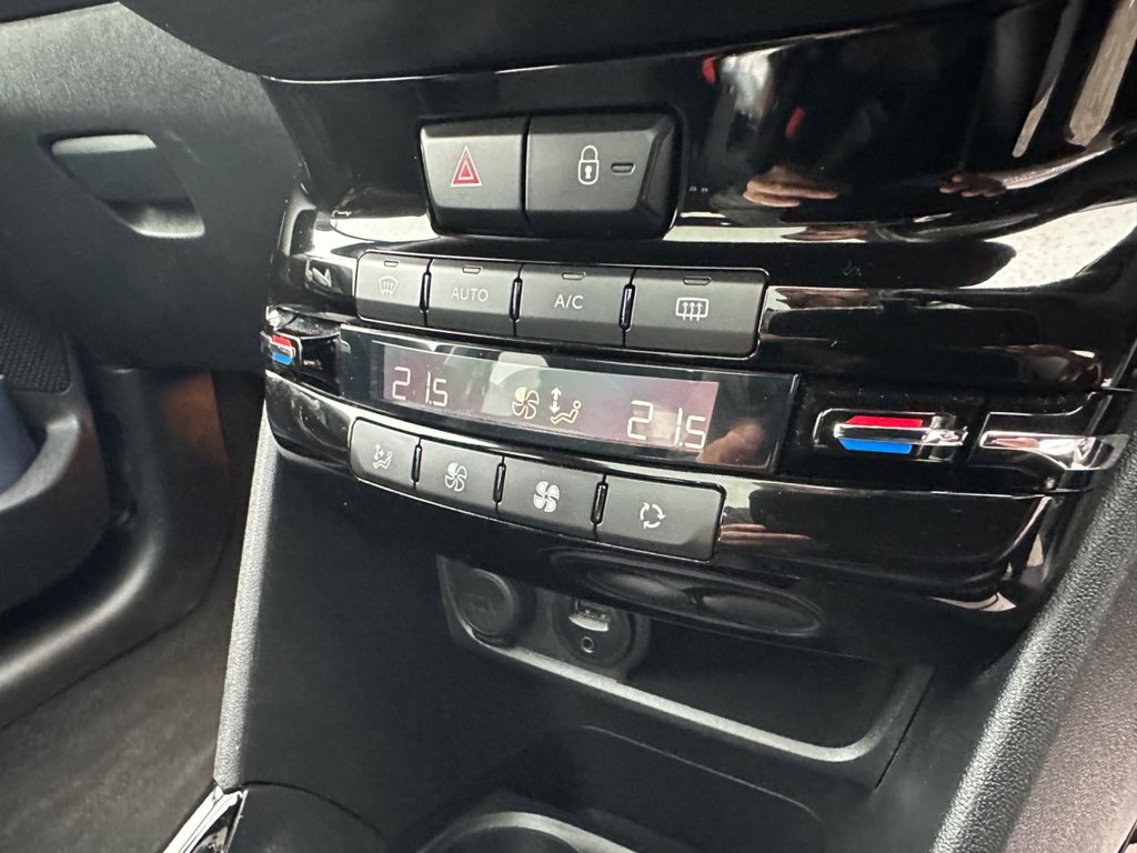 Used Peugeot 2008 2017 for sale - 77976409: Photo 28