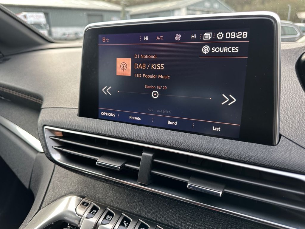 Used Peugeot 3008 2018 for sale - 77370110: Photo 26