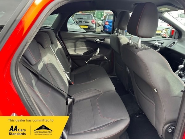 Used Ford Focus 2017 for sale - 76034984: Photo 16