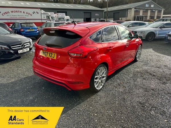 Used Ford Focus 2017 for sale - 76034984: Photo 6