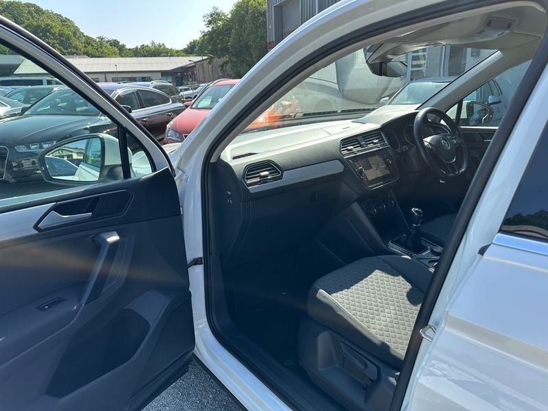 Used Volkswagen Tiguan 2017 for sale - 76034985: Photo 12