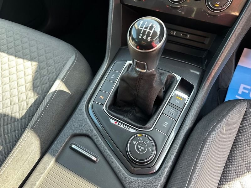 Used Volkswagen Tiguan 2017 for sale - 76034985: Photo 32