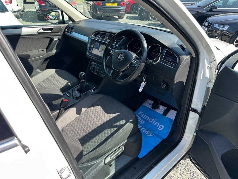 Used Volkswagen Tiguan 2017 for sale - 76034985: Photo 9