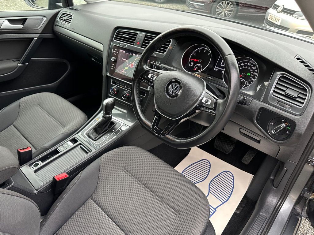 Used Volkswagen Golf 2018 for sale - 76235848: Photo 10