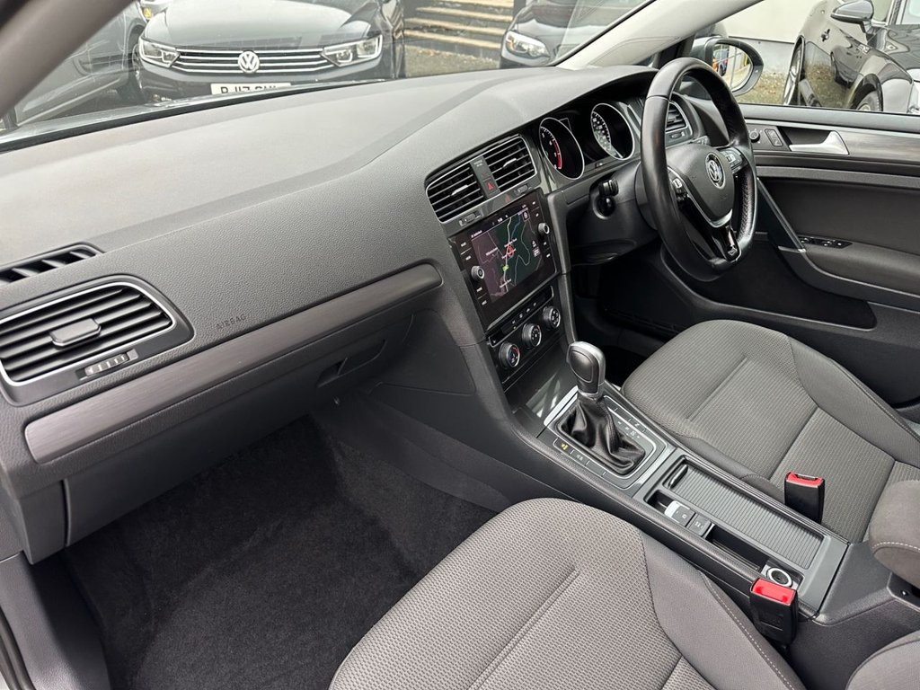 Used Volkswagen Golf 2018 for sale - 76235848: Photo 13