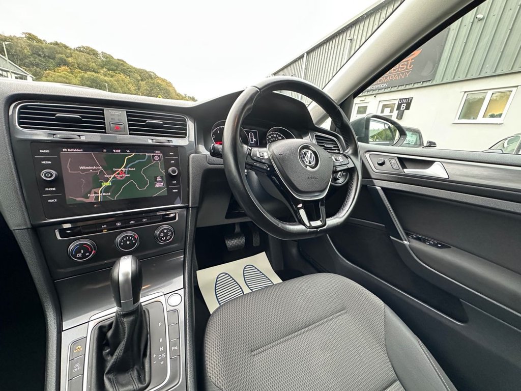 Used Volkswagen Golf 2018 for sale - 76235848: Photo 20