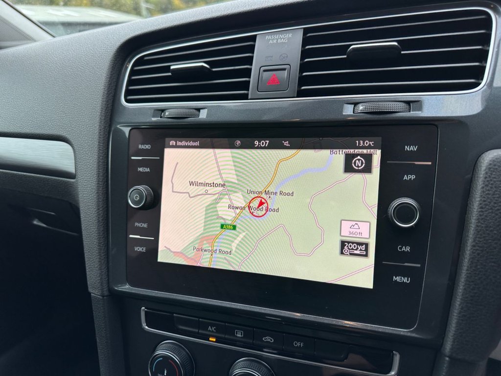 Used Volkswagen Golf 2018 for sale - 76235848: Photo 23