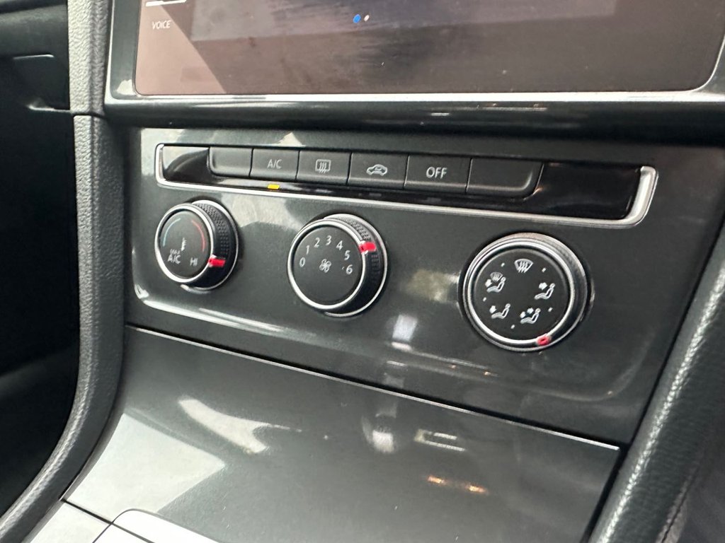 Used Volkswagen Golf 2018 for sale - 76235848: Photo 30