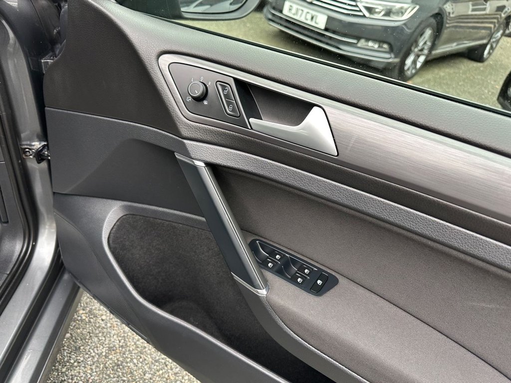 Used Volkswagen Golf 2018 for sale - 76235848: Photo 35