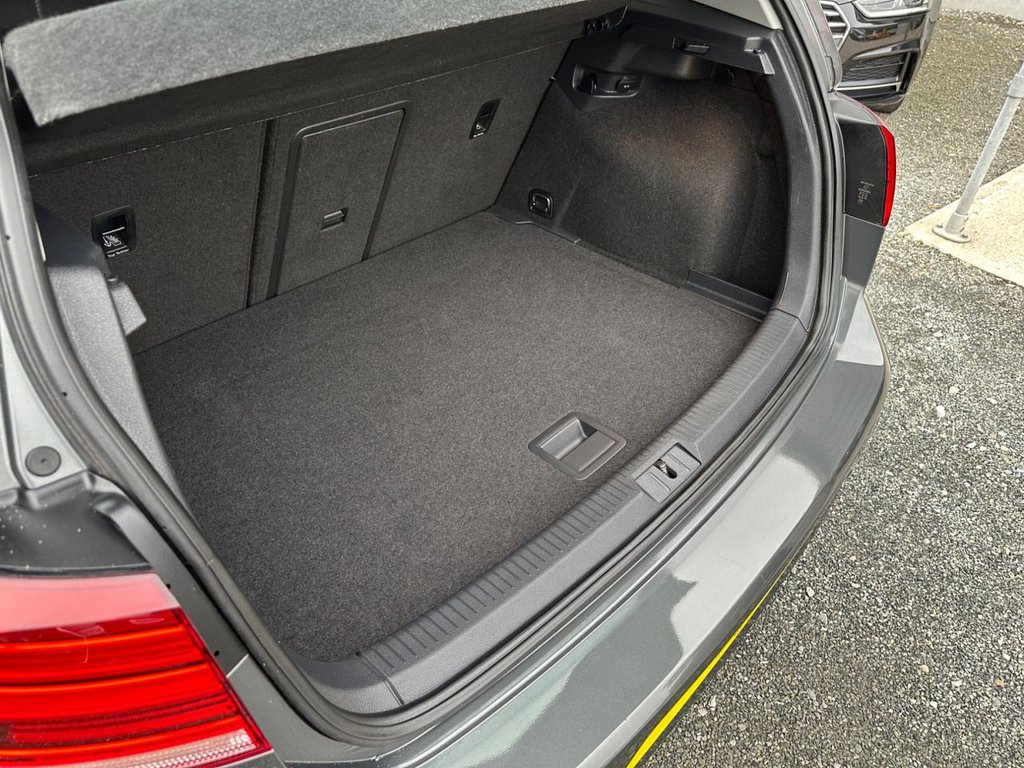 Used Volkswagen Golf 2018 for sale - 76235848: Photo 36