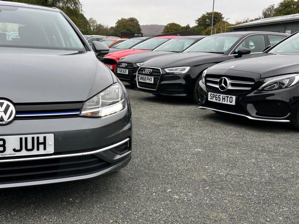 Used Volkswagen Golf 2018 for sale - 76235848: Photo 44