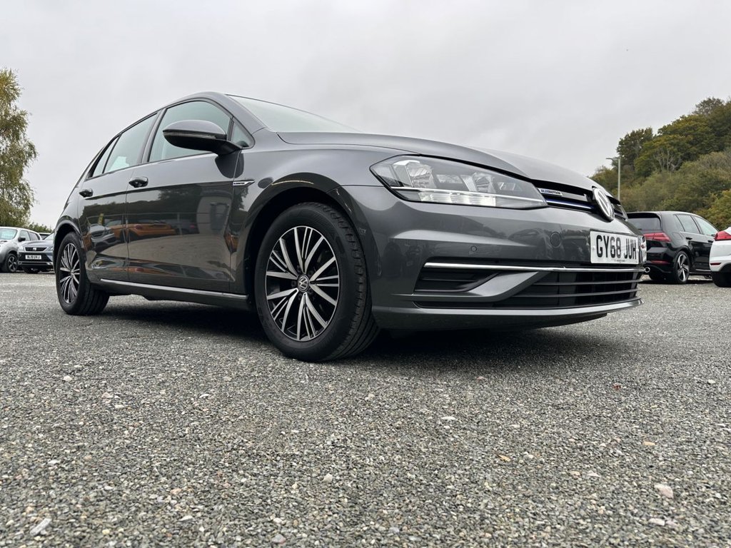 Used Volkswagen Golf 2018 for sale - 76235848: Photo 49