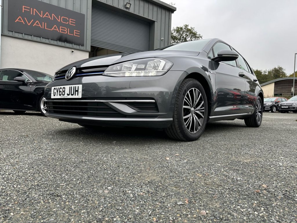 Used Volkswagen Golf 2018 for sale - 76235848: Photo 50