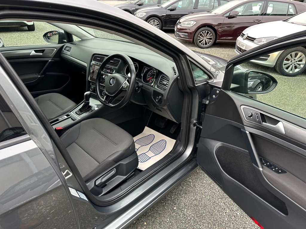 Used Volkswagen Golf 2018 for sale - 76235848: Photo 9