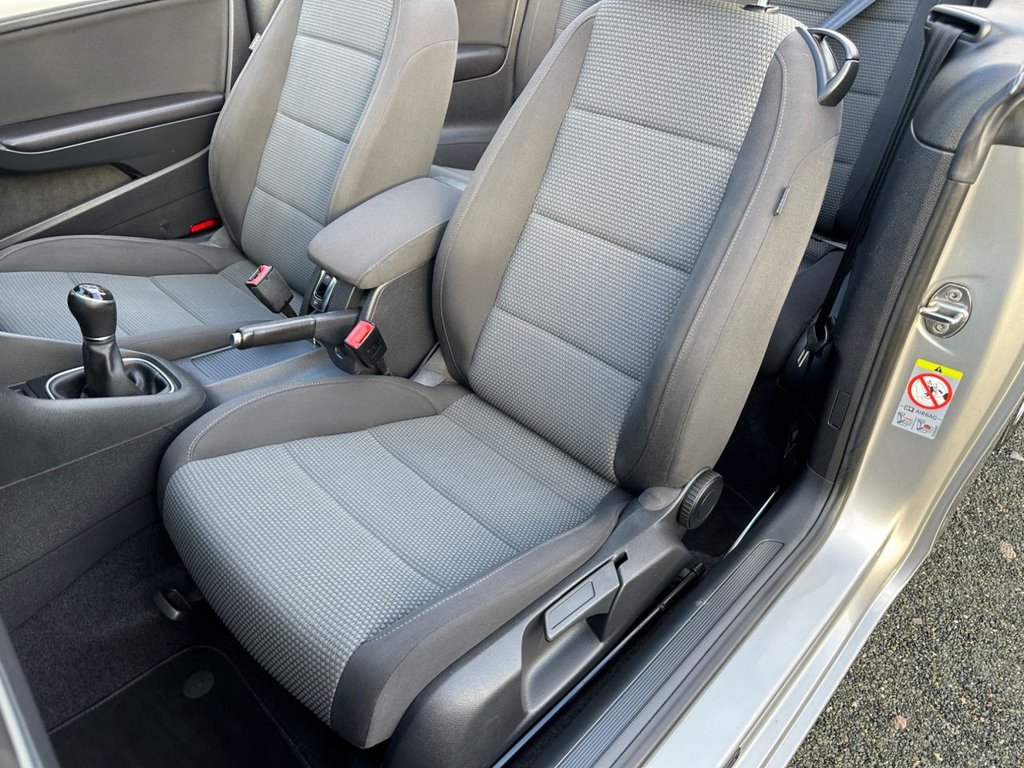 Used Volkswagen Golf 2014 for sale - 77250671: Photo 22