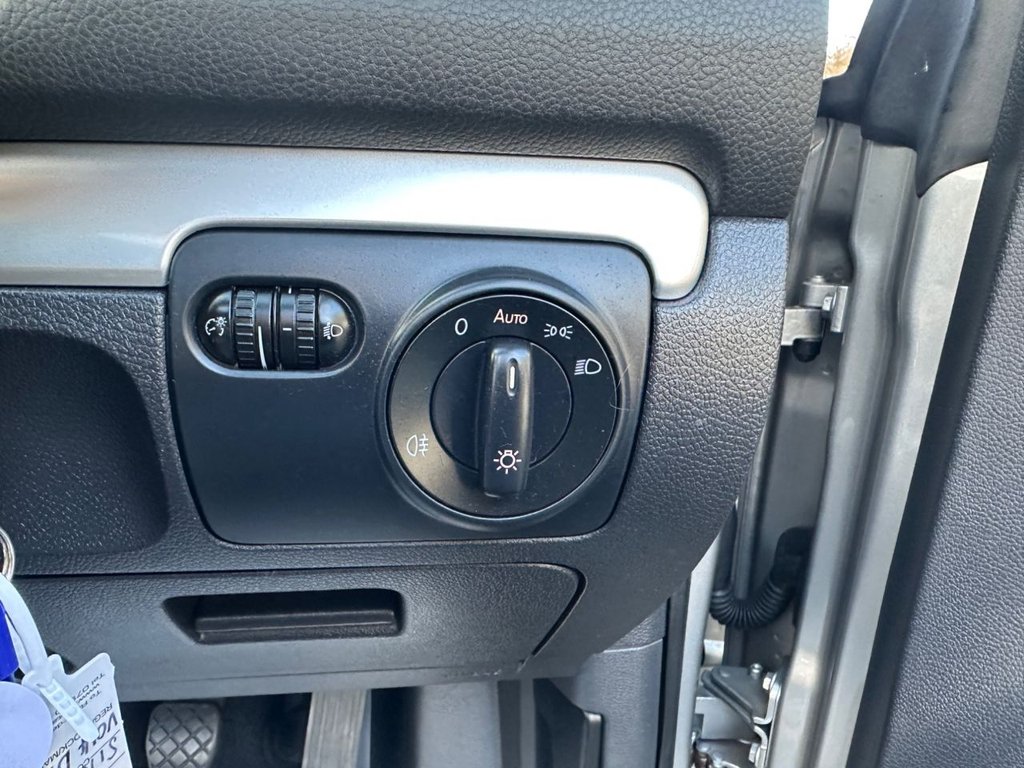 Used Volkswagen Golf 2014 for sale - 77250671: Photo 37