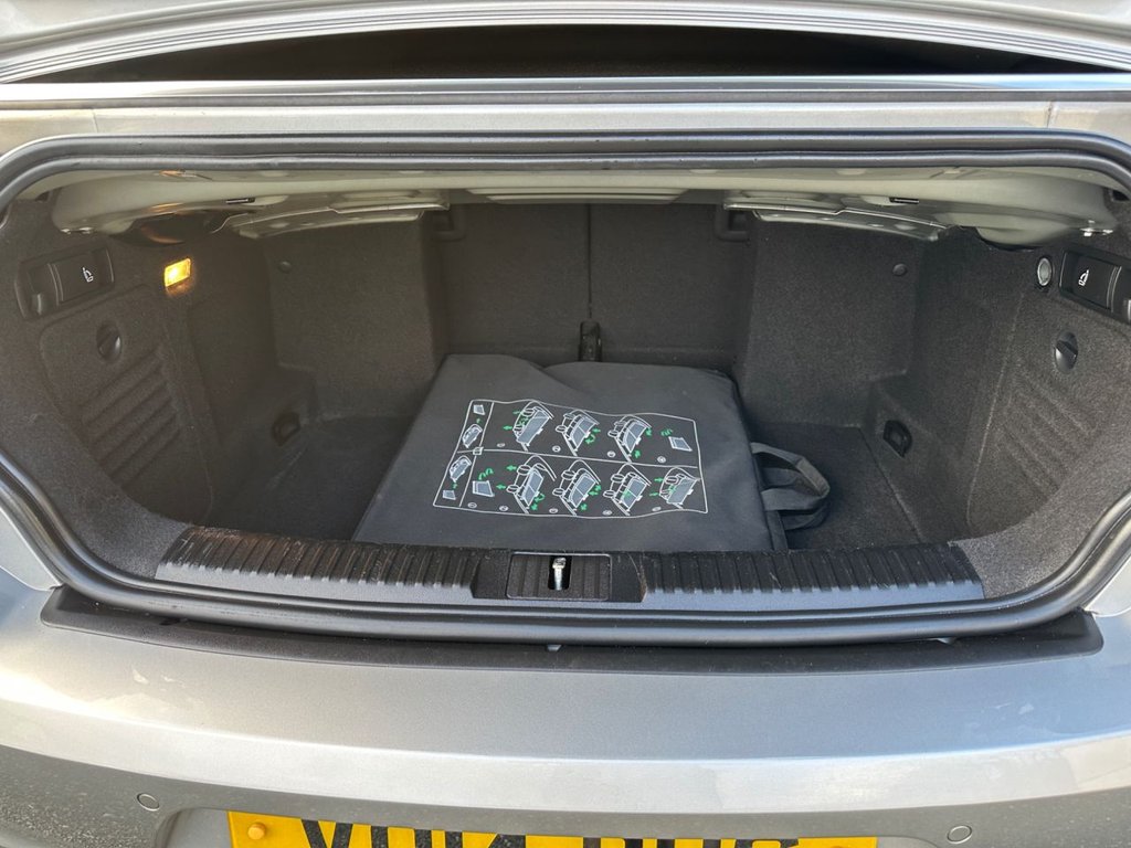 Used Volkswagen Golf 2014 for sale - 77250671: Photo 39