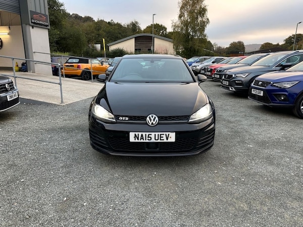 Used Volkswagen Golf 2015 for sale - 76266967: Photo 2