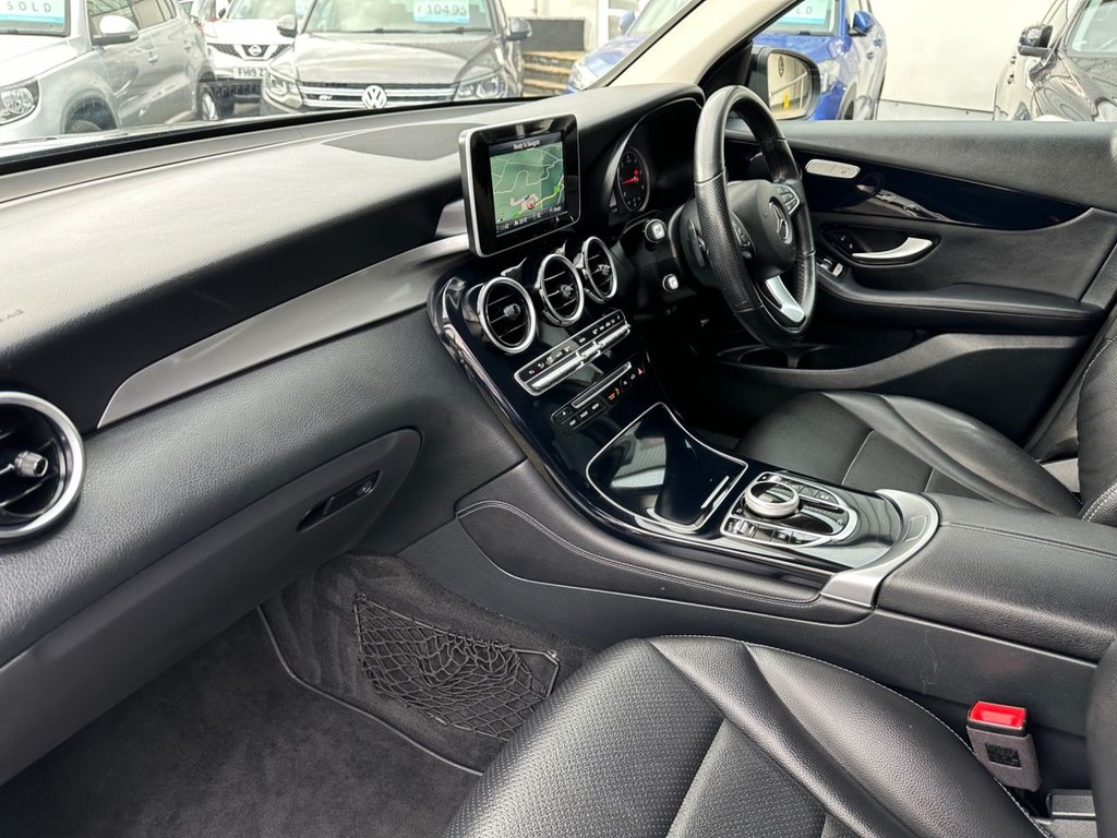 Used Mercedes-Benz GLC 2018 for sale - 76406617: Photo 13