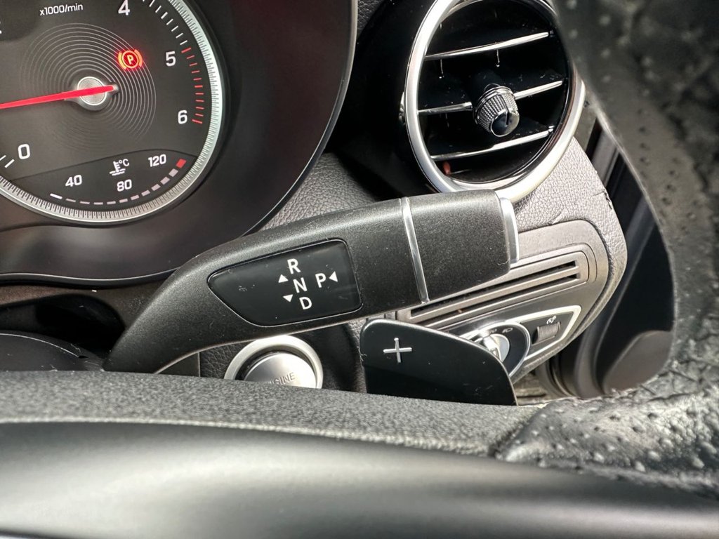 Used Mercedes-Benz GLC 2018 for sale - 76406617: Photo 33