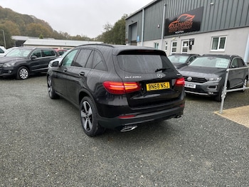 Used Mercedes-Benz GLC 2018 for sale - 76406617: Photo