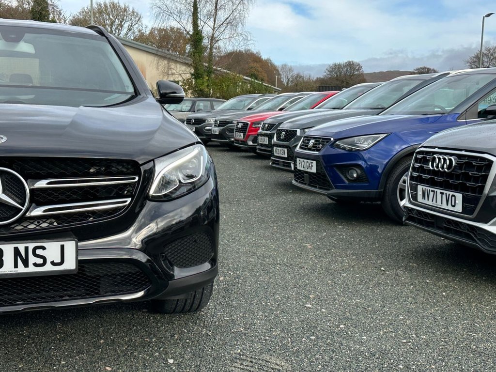 Used Mercedes-Benz GLC 2018 for sale - 76406617: Photo 48