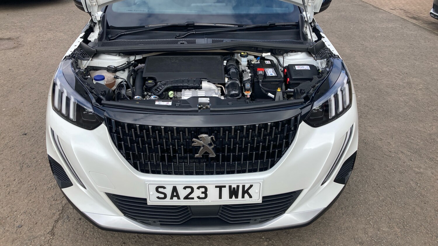 Used Peugeot 2008 2023 for sale - 78190868: Photo 8
