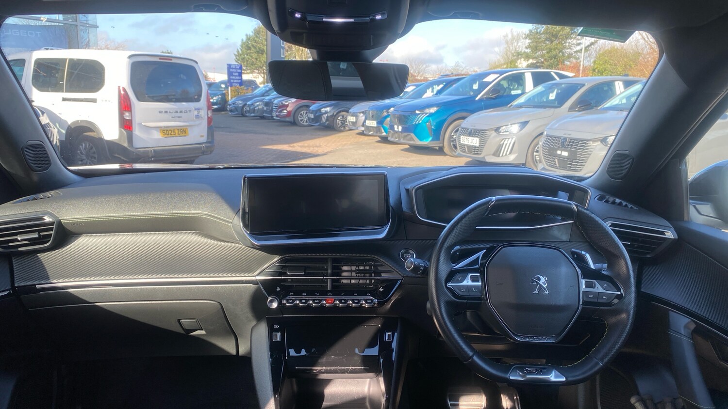 Used Peugeot 2008 2023 for sale - 77945944: Photo 10