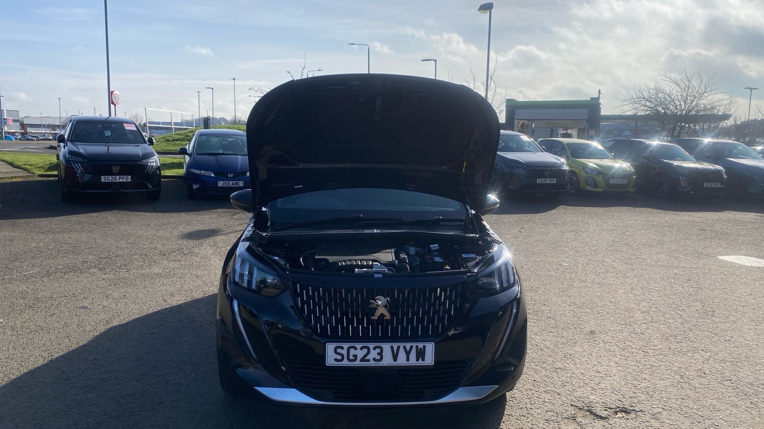 Used Peugeot 2008 2023 for sale - 77945944: Photo 8